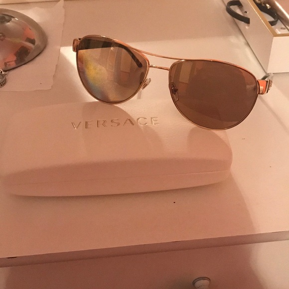 Versace Accessories - Never worn brand new Versace sunglasses